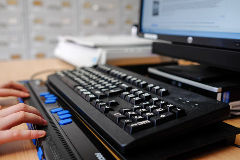light hands using a braille keyboard
